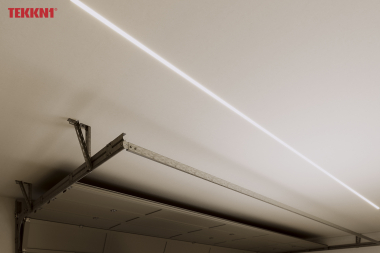 TEKKNI HORST Set, schwarz, transparent Abdeckung, 3 m